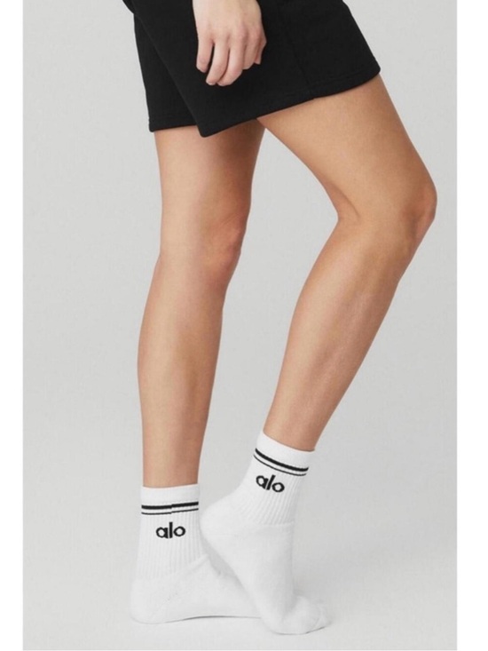 ALO Yoga Accessories - NWT Alo Half Crew Socks (40-46)